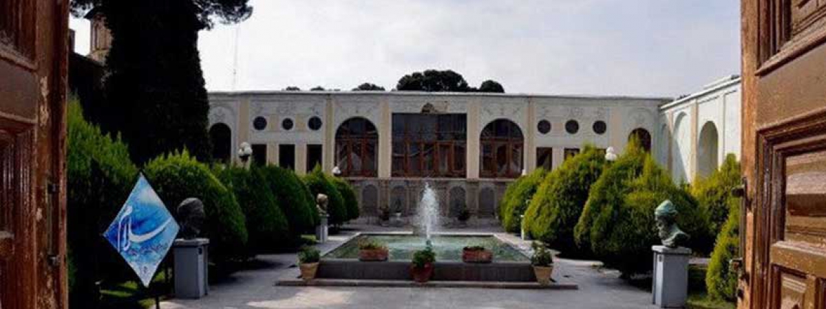 کاخ چهارباغ اصفهان